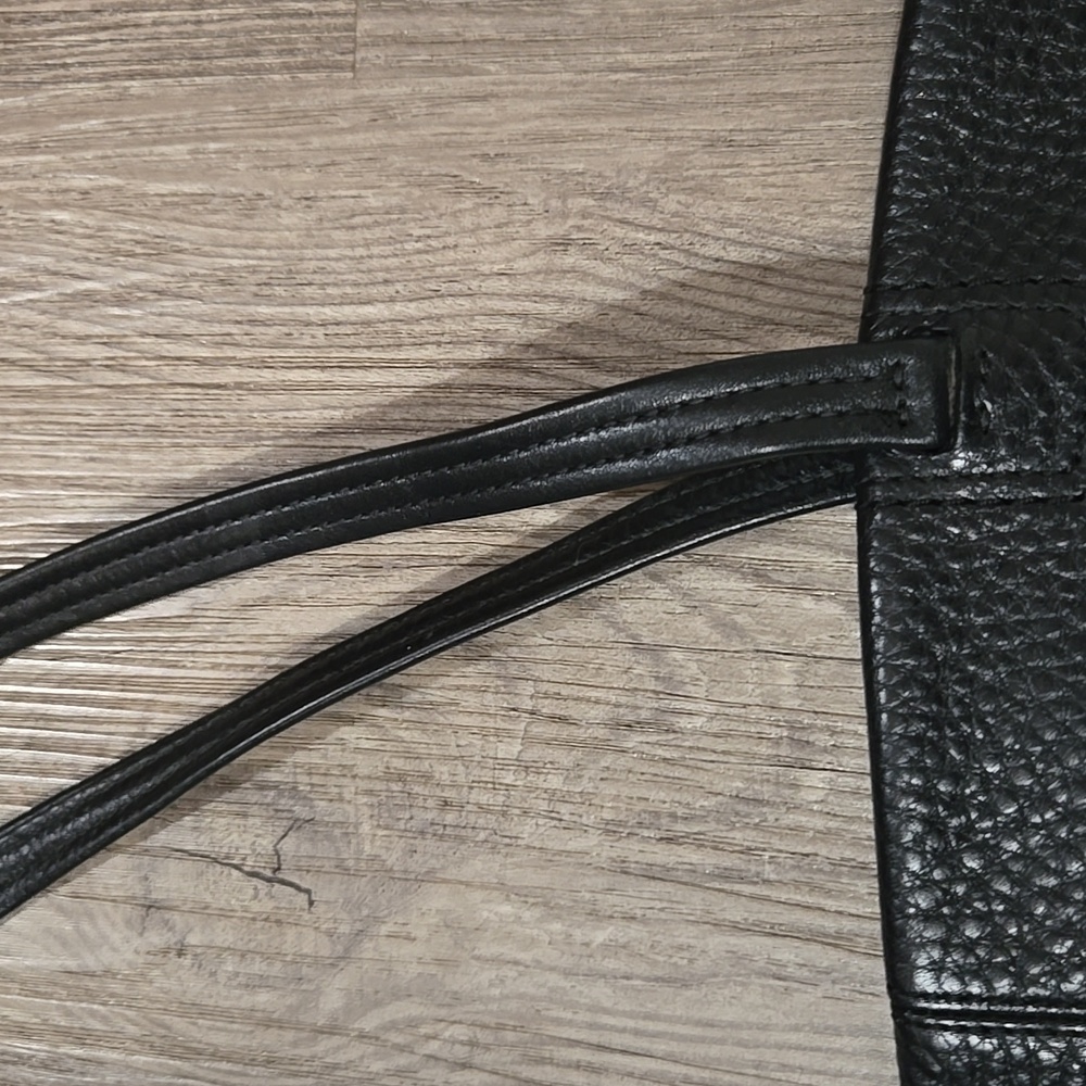 Coach Tote - Picture 6 of 16